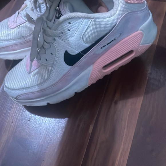 Nike air maxes - Picture 4 of 5